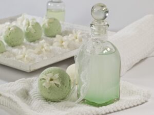 Sposoby na naturalne pielęgnowanie brwi