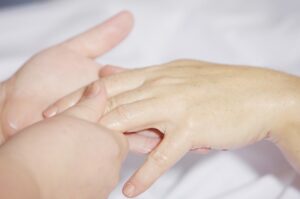 Masaż relaksacyjny Warszawa – jak działa i jakie są korzyści z jego stosowania