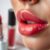 Jak optycznie powiększyć usta? Praktyczne techniki makijażu i pielęgnacji